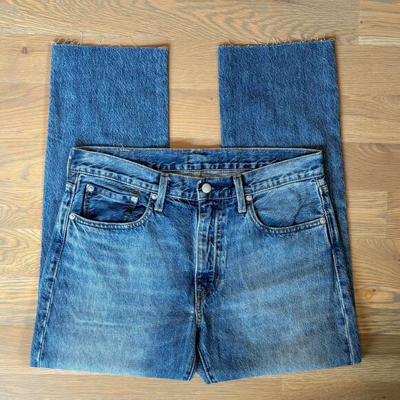 Levi’s 502 Wellthread Straight Leg Tapered Jeans Cropped Big E Unisex Size 33x27 - Picture 4 of 9